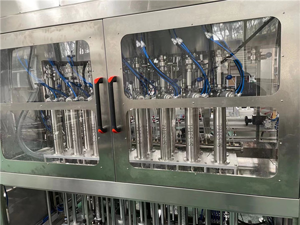 Details automatische zuigervulmachine